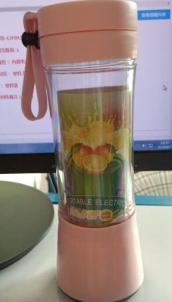 Portable Mini Kitchen Fruit Juice Mixer with USB Rechargeable - Image 2