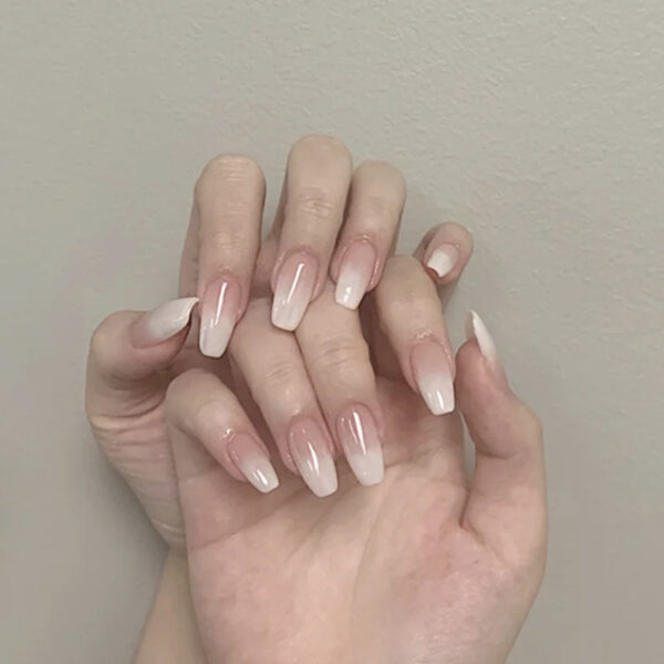 Wearable false nails - Image 2